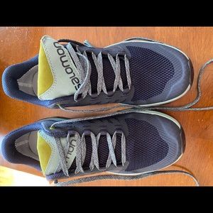 Brand new Salomon OUTline GTX W US size 7.5